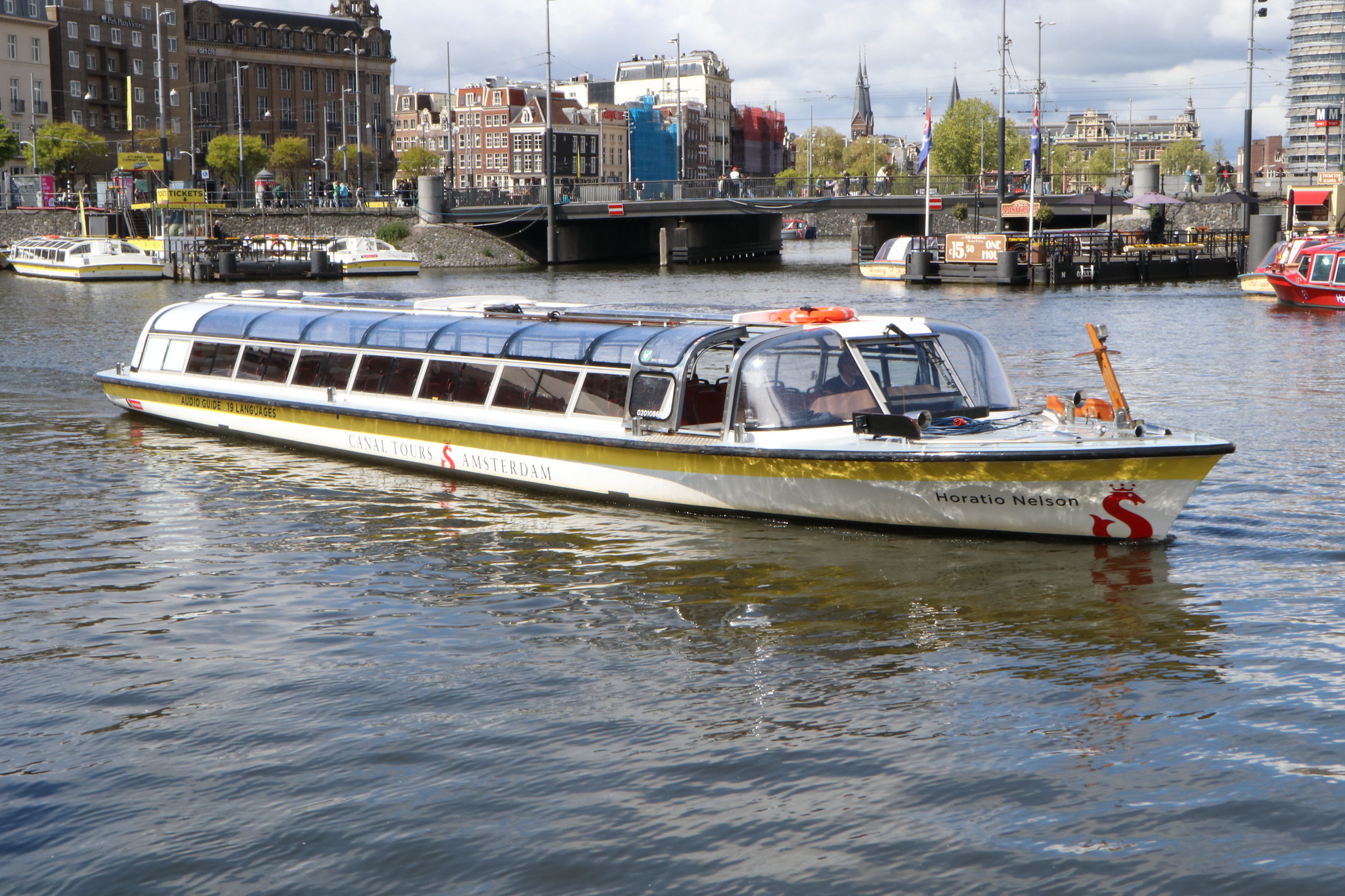 Amsterdam Canal Cruiser 20.4.26