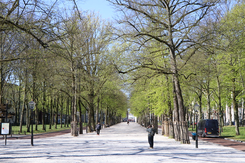 Lange Voorhout Den Haag 22.4.26